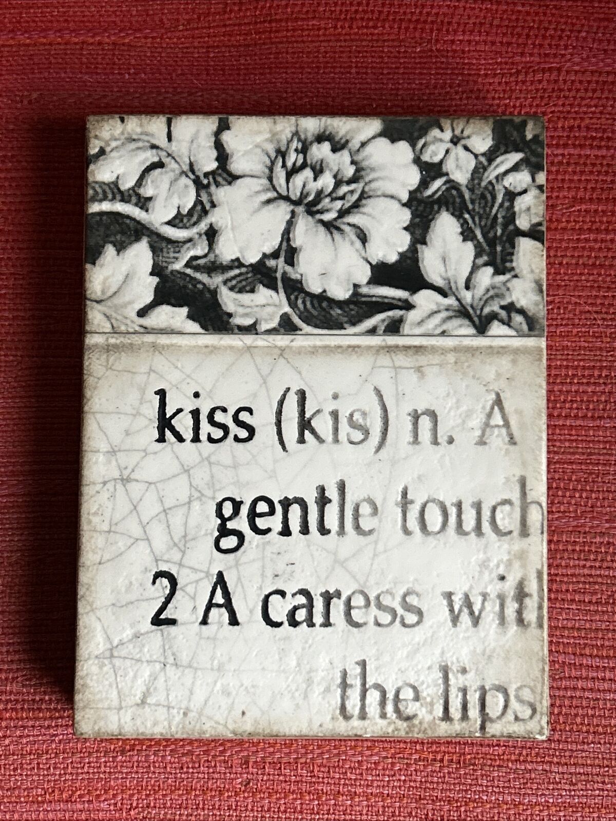 Sid Dickens Memory Block Tile  - T-285 - First Kiss