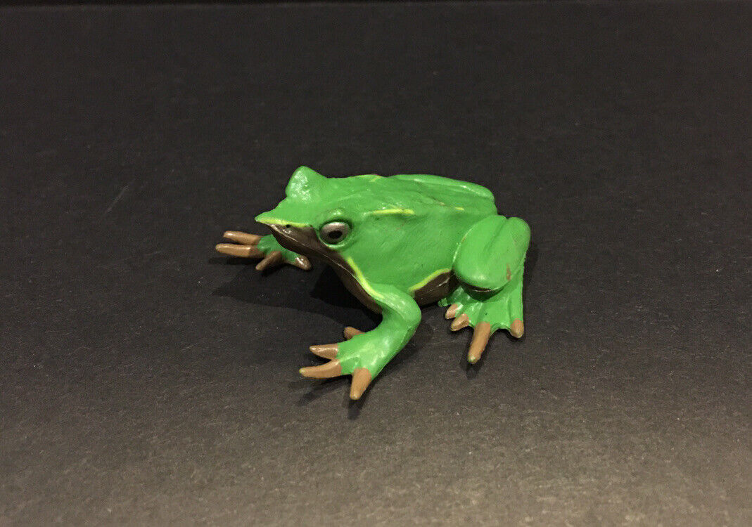 Colorata Kaiyodo Darwin’s Frog Toad PVC Figure