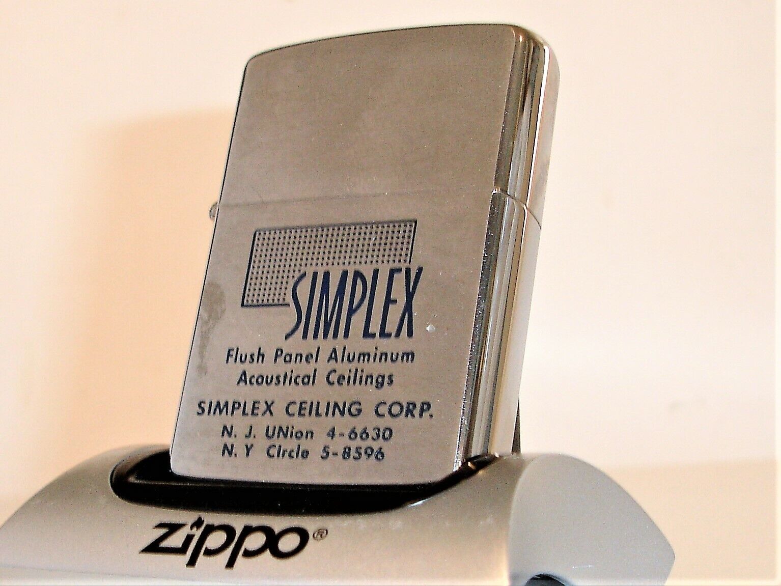~1962~ SIMPLEX FLUSH PANEL ALUMINUM ACOUSTIC CEILINGS Zippo Lighter Tight Strong