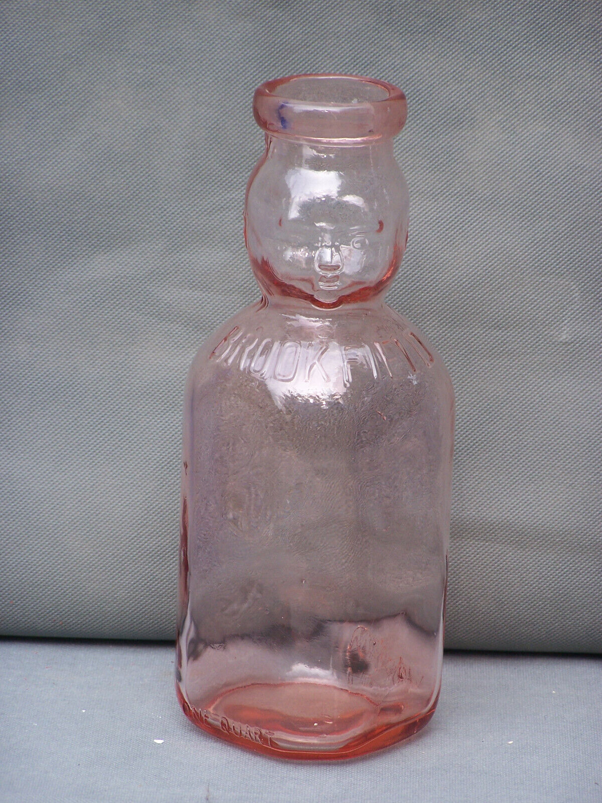 Vintage Pink Brookfield Double Side Face Baby Top Quart 9 1/2\