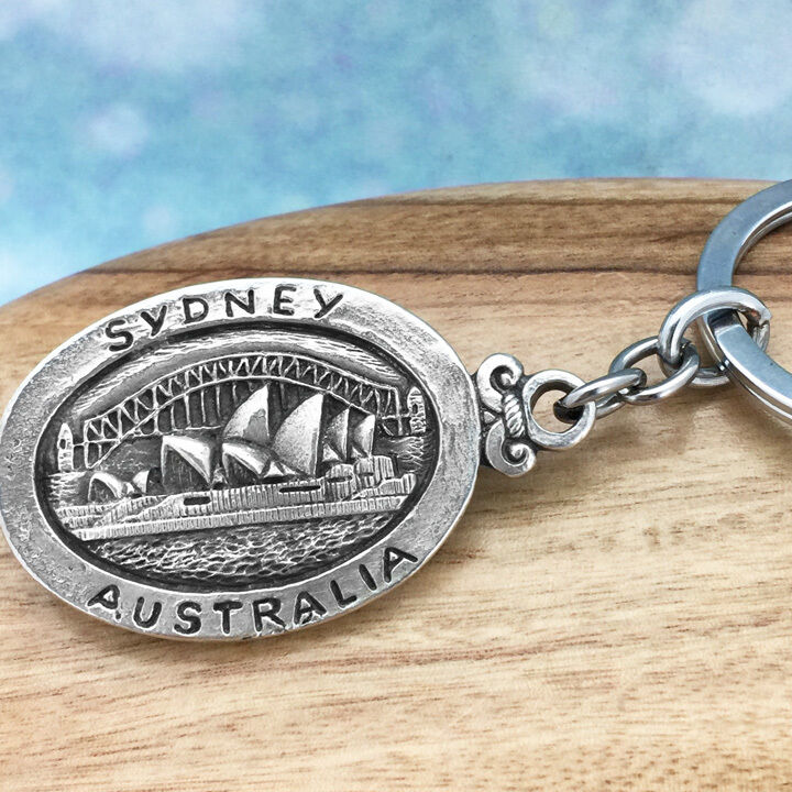 Sydney Opera House Australia Souvenir Pewter Keychain Australiana Gift