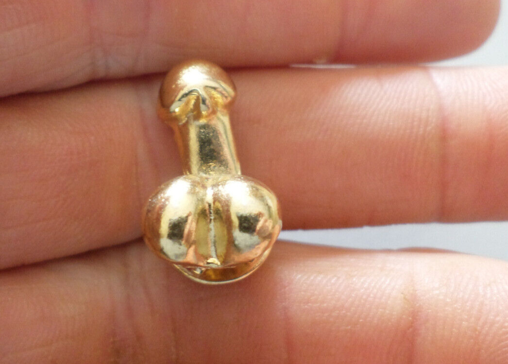 pin s pin badge male up male sexy gold color 3D penises zizi