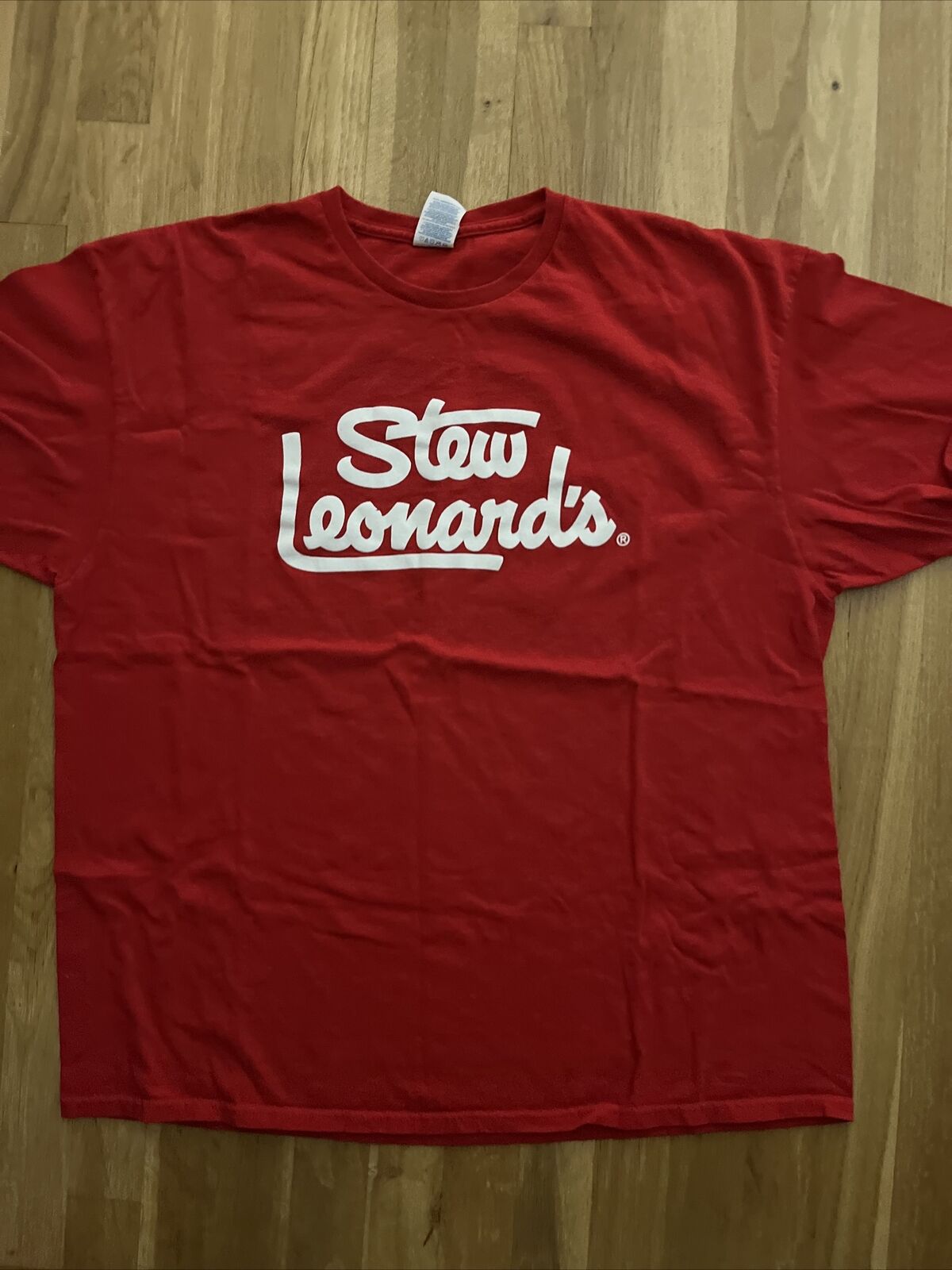 Stew Leonard’s Supermarket Shirt Grocery Store Dairy Logo Chain NY NJ CT