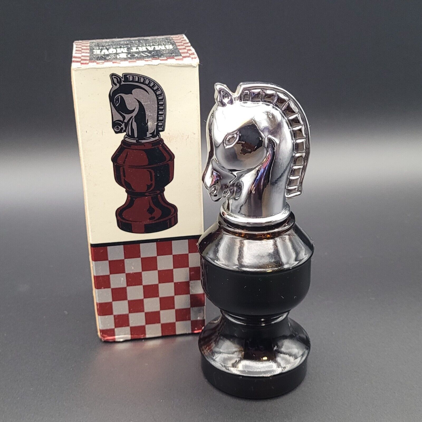 Avon Smart Move Tribute Cologne Knight Chess Piece Vintage Full with Box