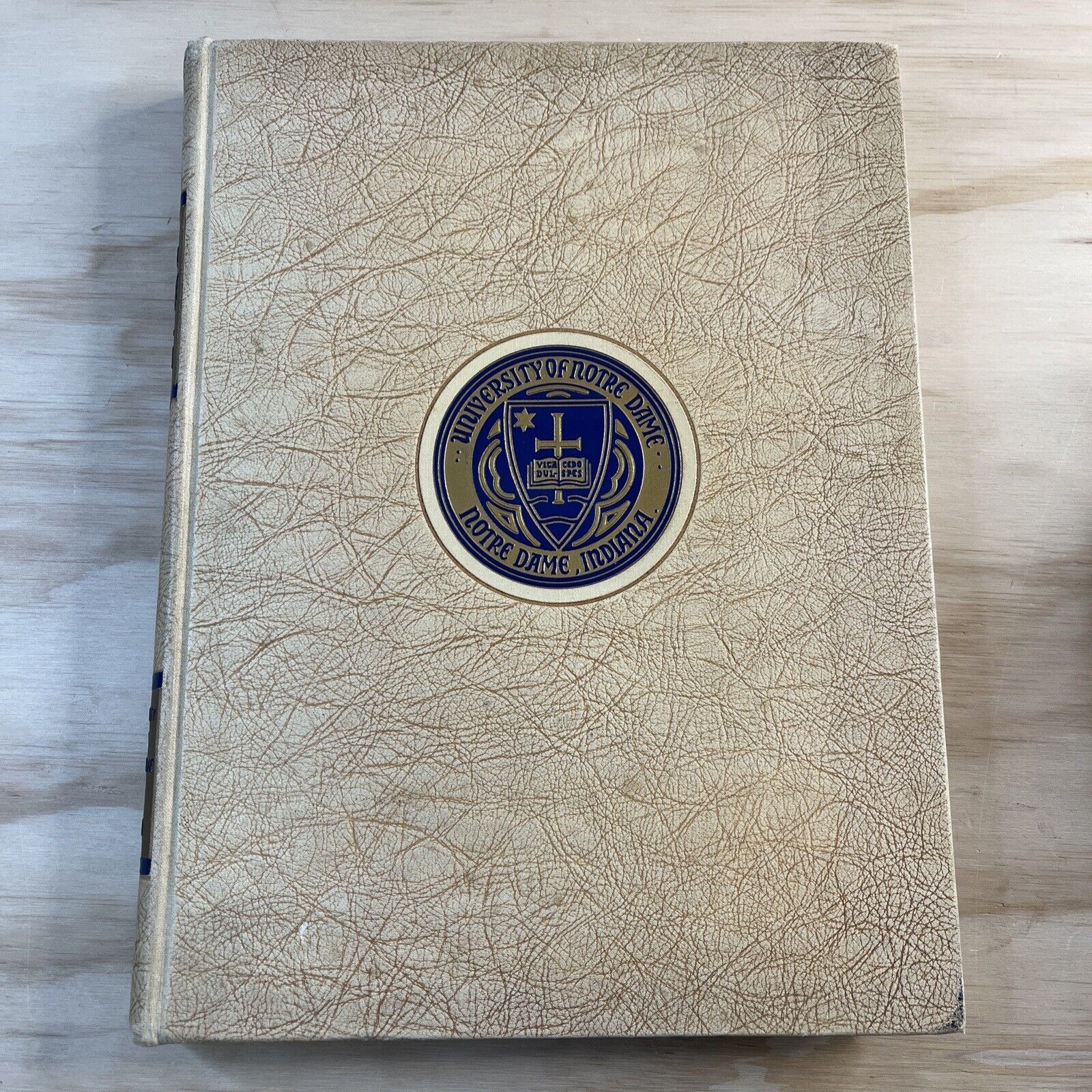 1949 University of Notre Dame The Dome Yearbook Vol. 40 Notre Dame, Indiana