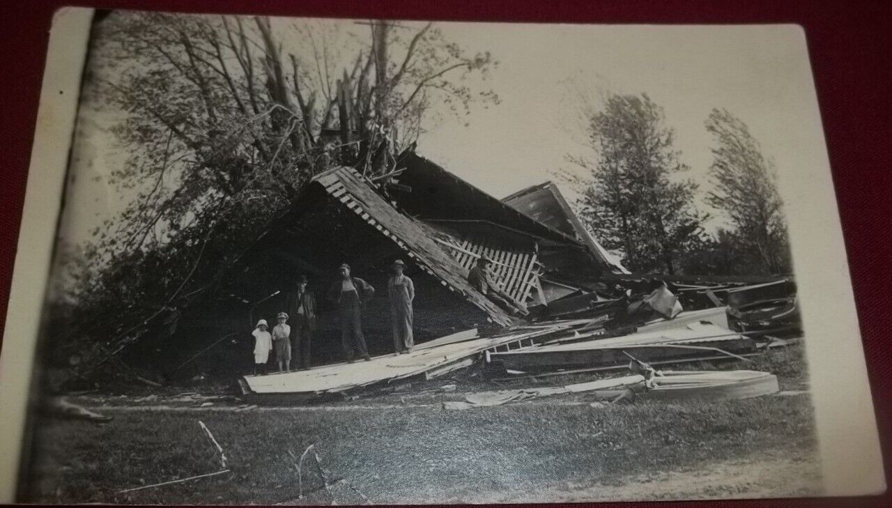 1917 Home Destroyed By Tornado Outbreak Sequence, Athensville Il Postcard RPPC