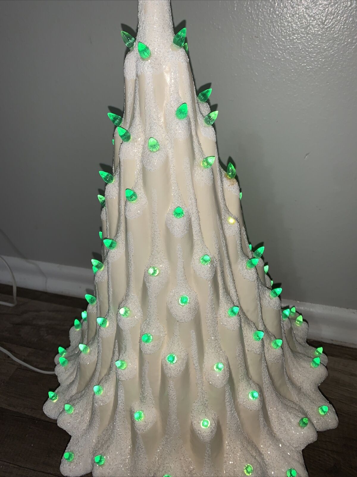 Vtg Atlantic Lava Molded Volcano Ceramic Christmas Tree 21 MCM