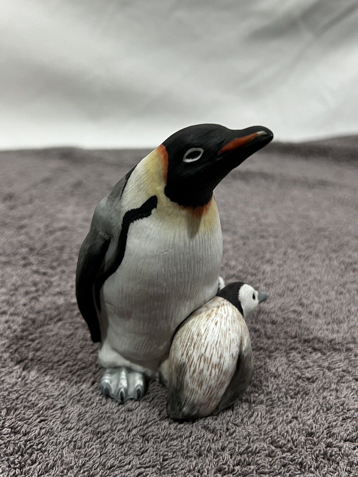Vintage Enesco Emperor Penguins. 1 adult, 2 babies. 1986, Mexico.