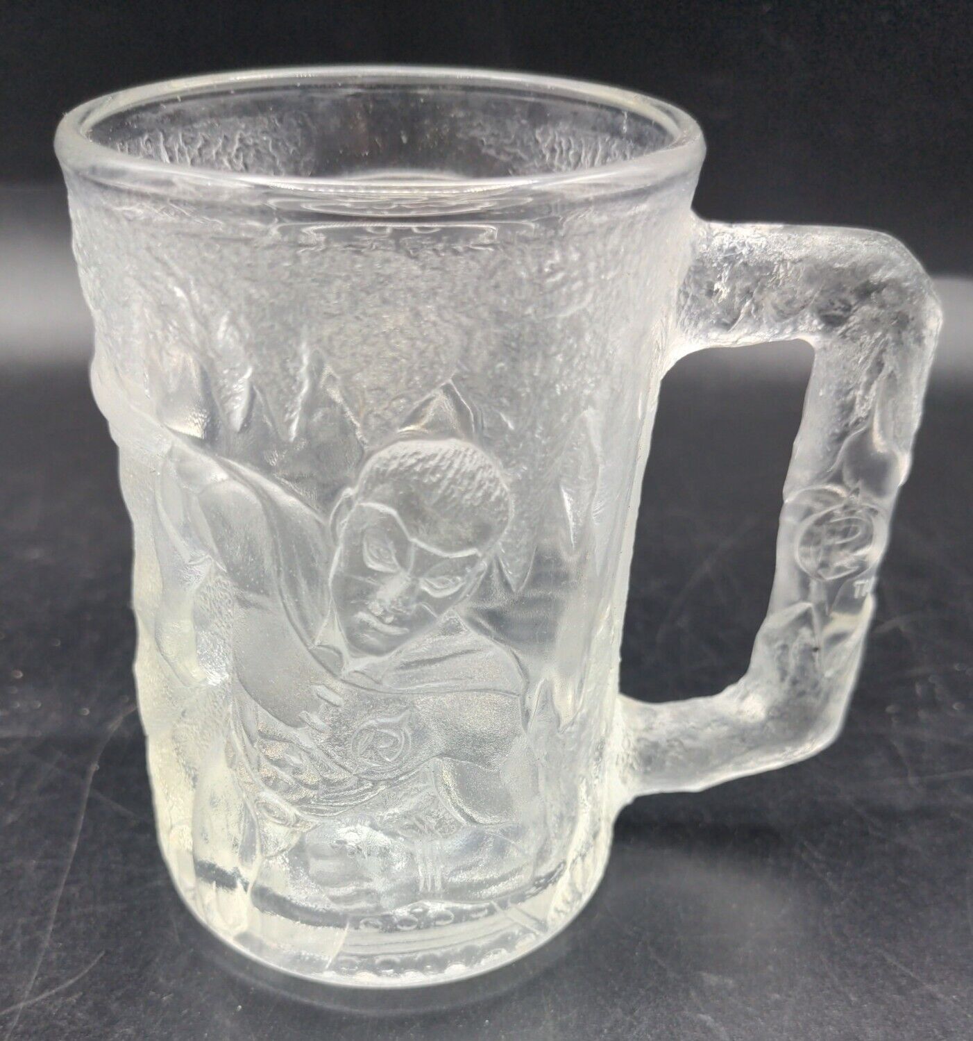 Vintage 1995 McDonald\'s Batman Forever Robin Clear Glass Mug Cup - 10oz, 4 1/4\