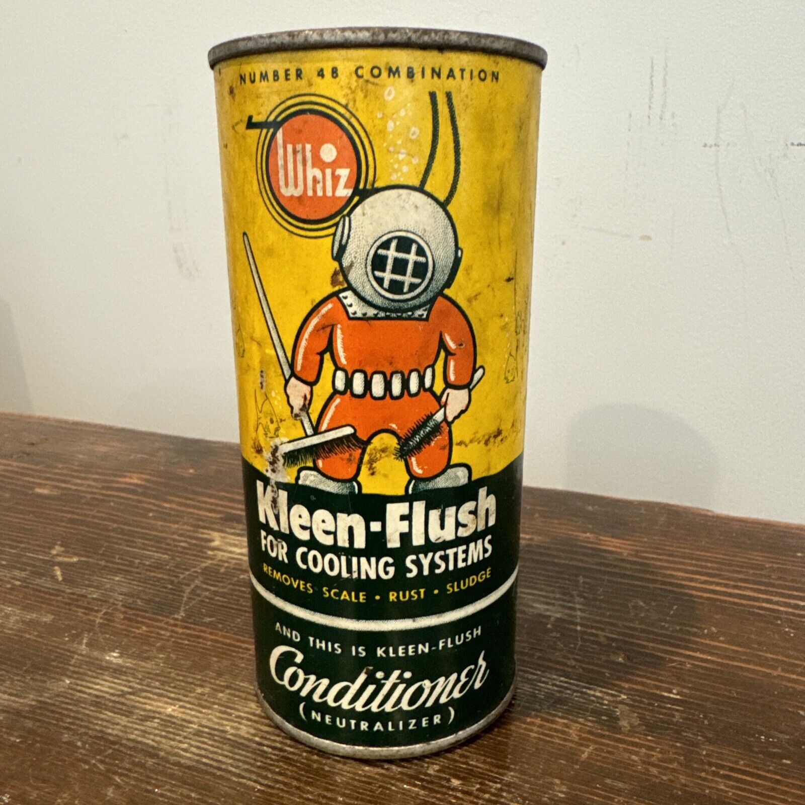 Vintage 1930`s WHIZ Auto Kleen-Flush Metal Full Can -  Scuba Diver