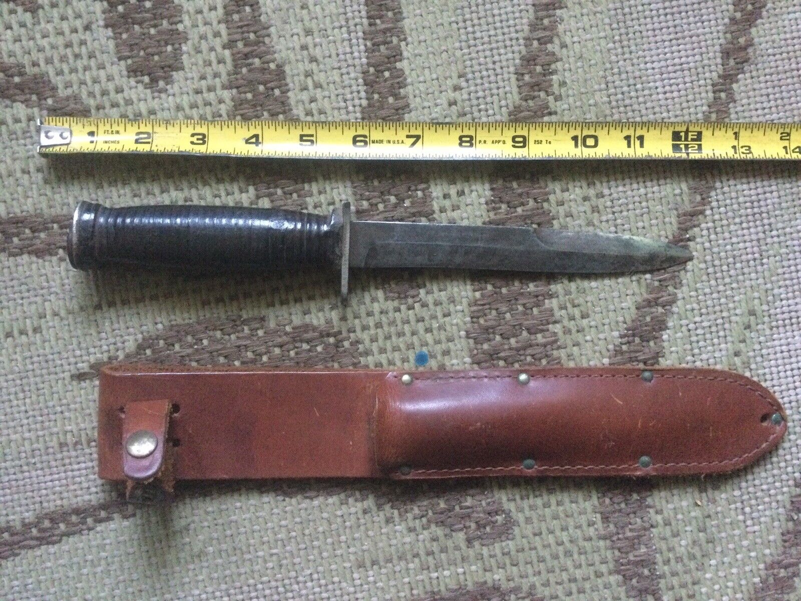 Vintage Fixed Blade Combat Fighting Knife