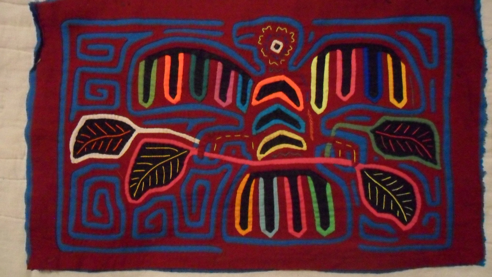 Kuna Indian Hand Sewn Thunderbird Mola Panama Art  21040613L