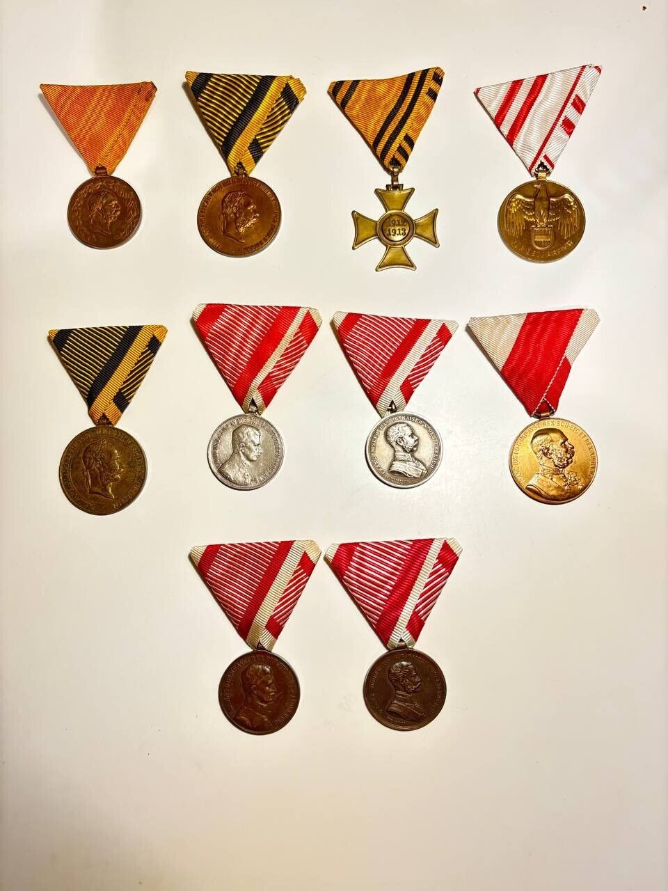 Group of 10 A.-H. Empire medals