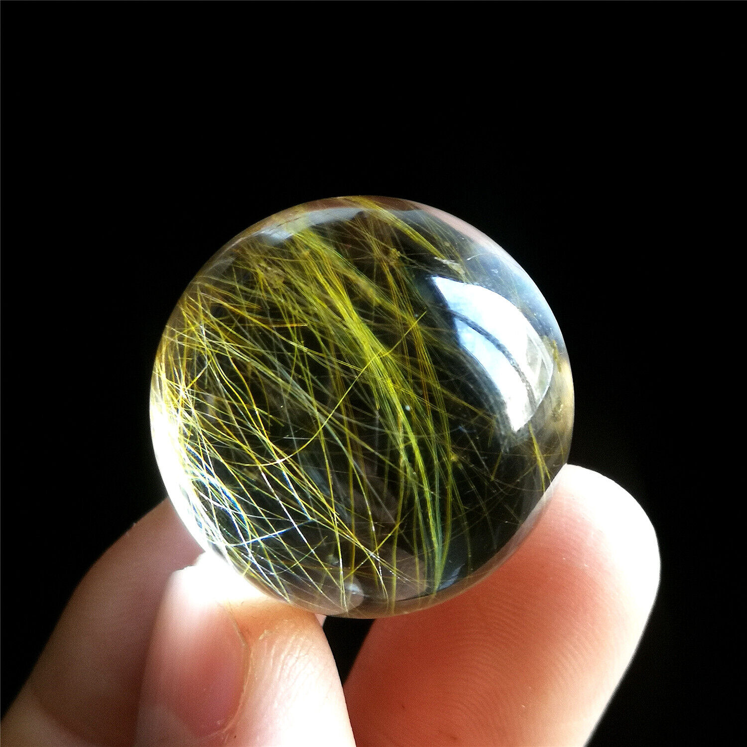 28.5g 27.5mm Water Clear Sphere Natural Golden Hair Rutilated Quartz Ball Chakra