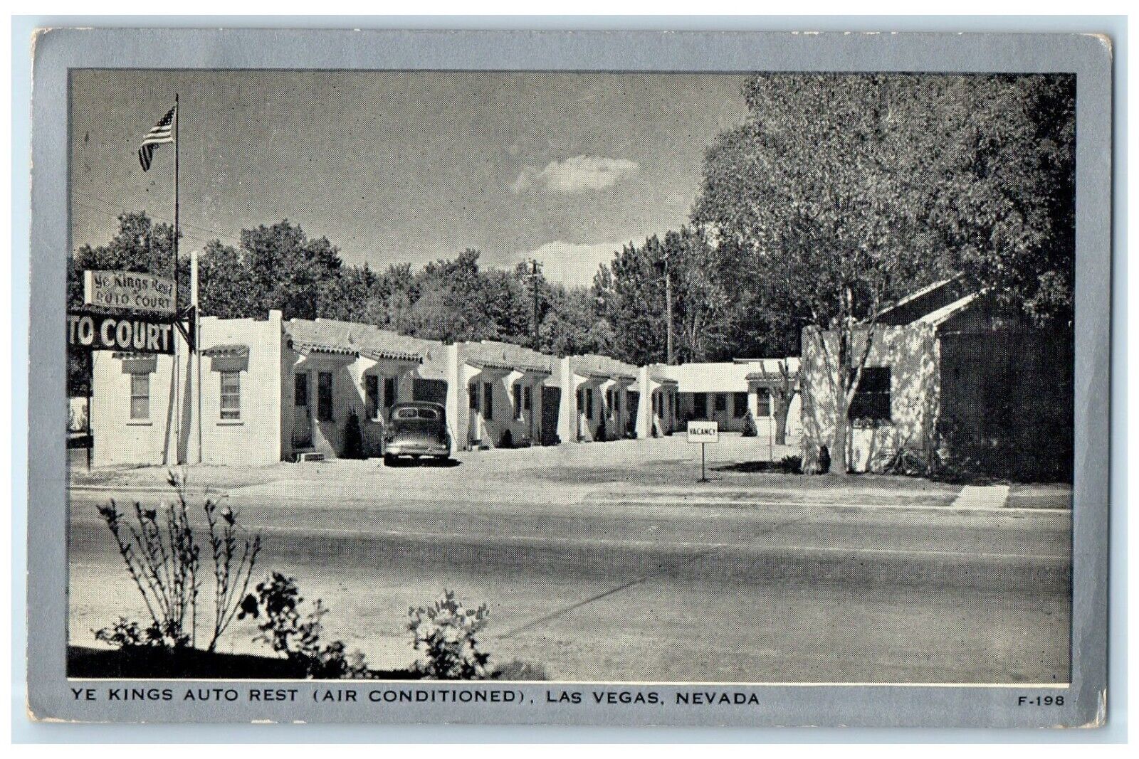 1938 Ye Kings Auto Rest Exterior Building Las Vegas Nevada NV Vintage Postcard