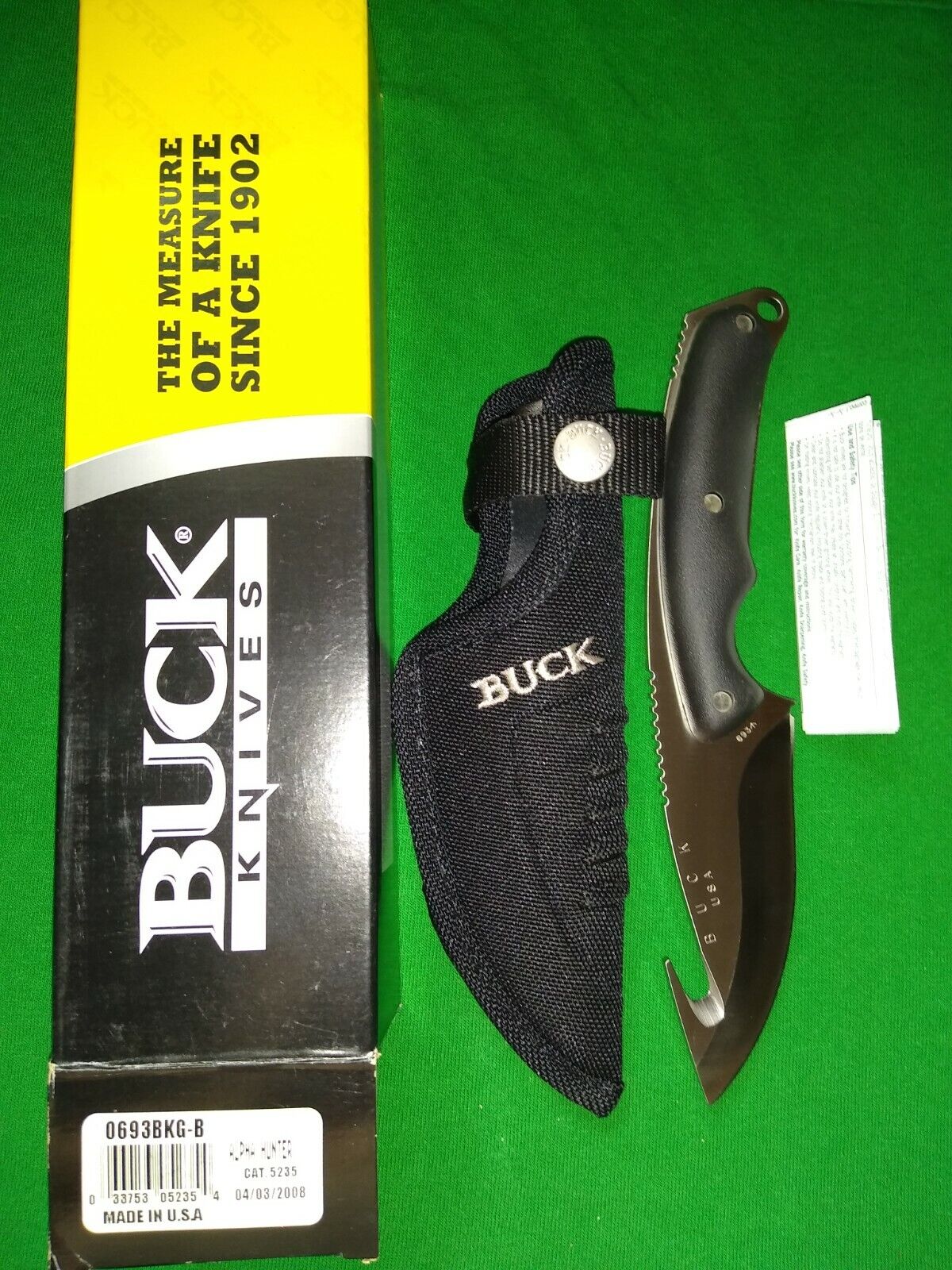  Buck Knife Alpha Hunter 693 with Gut Hook  Discontinued