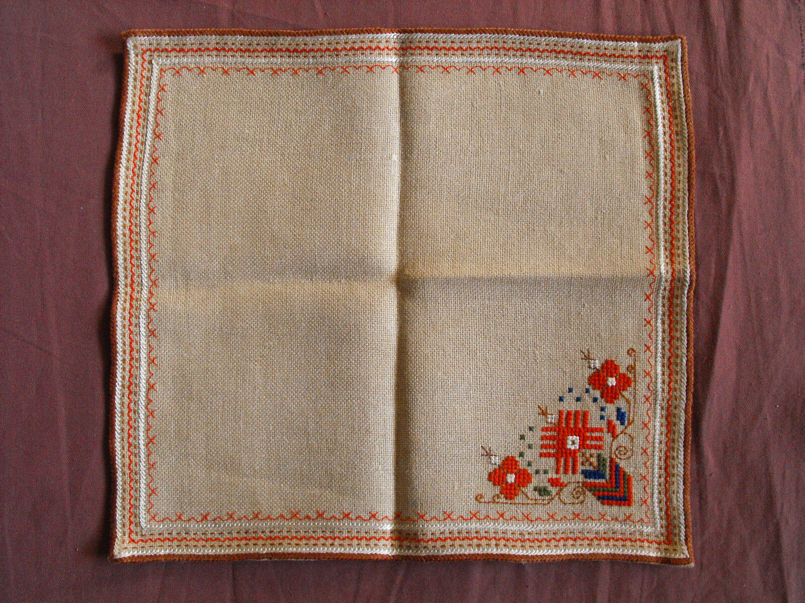 Vintage Hand Embroidered Linen Tablecloth  32cm/30cm(12.5\'\'x12\'\') #1487
