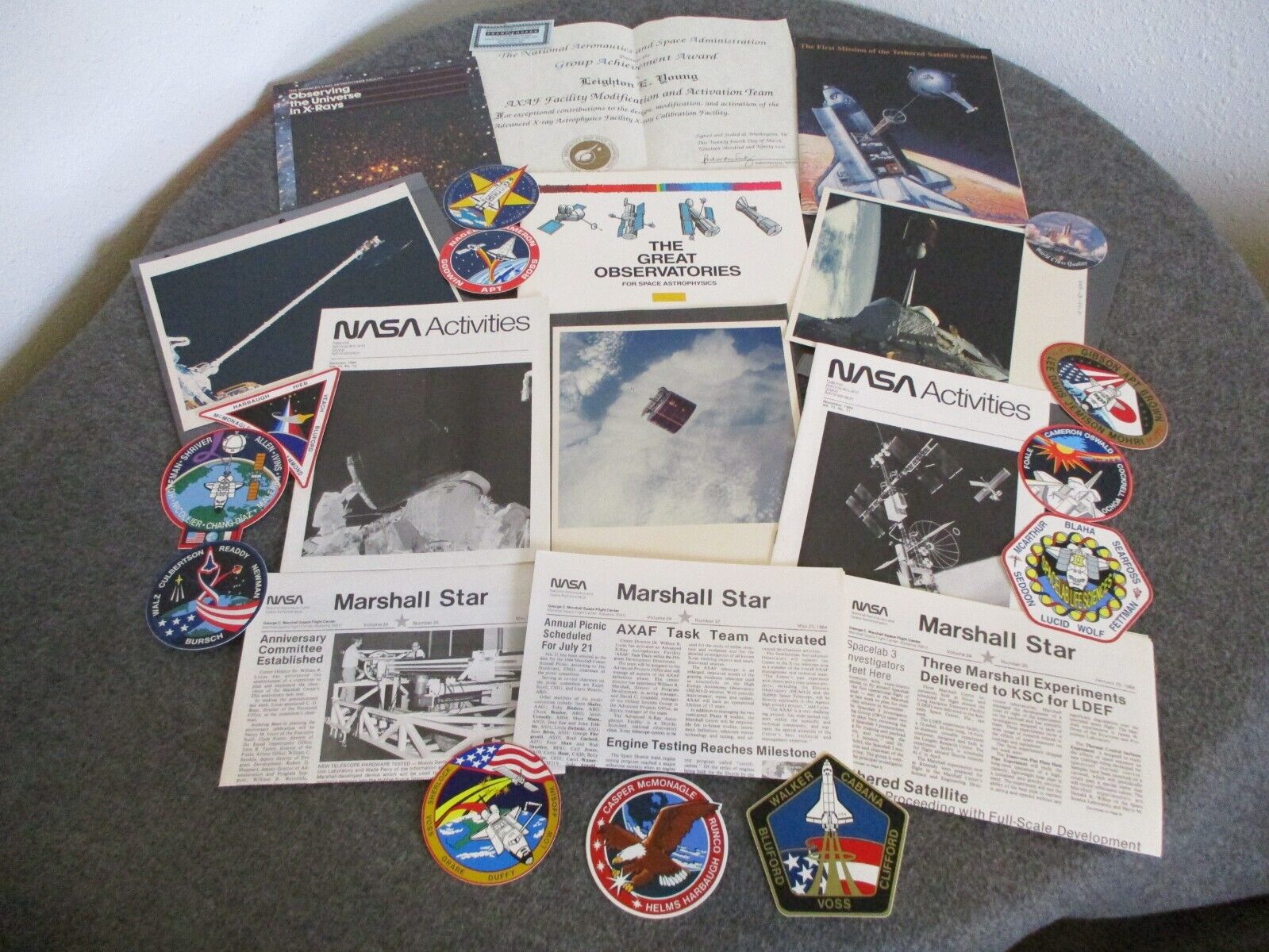 1980s NASA MSFC AXAF HUBBLE TETHERED SATELLITE/BOOKS and 1ST GEN PHOTOS-DECALS
