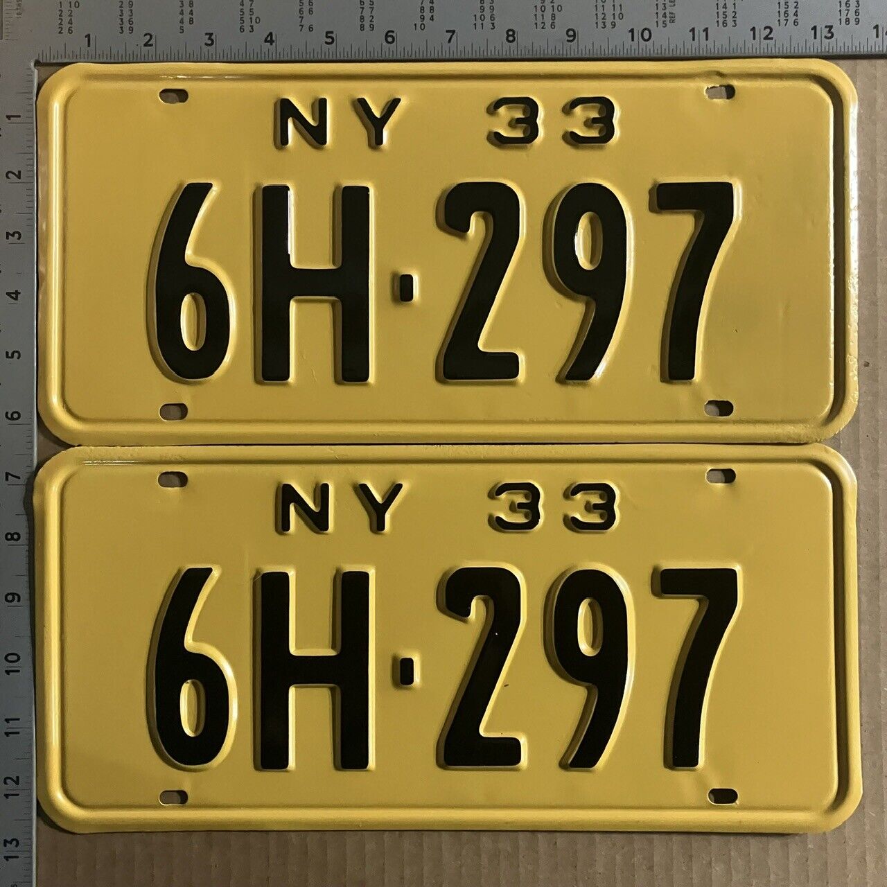 1933 New York license plate pair 6H-297 YOM DMV Wyoming Ford Chevy Dodge 13256