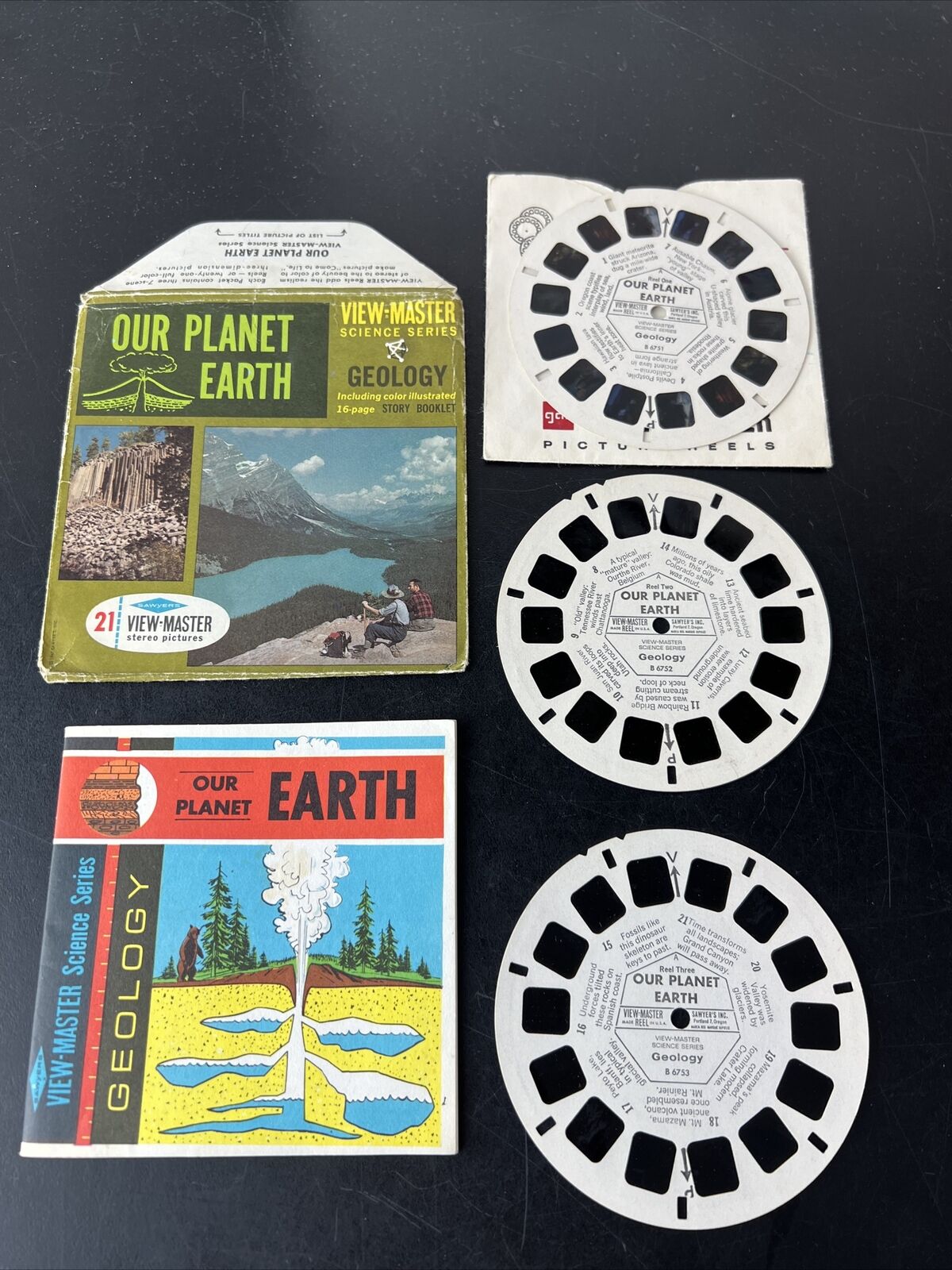 Geology Our Planet Earth Science View Master Vintage Reels B675 w/ Booklet