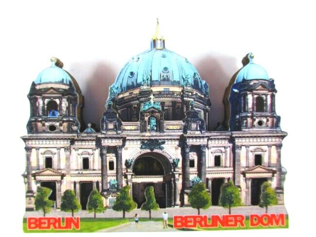 Berlin Cathedral 3 D Wood Souvenir Deluxe Magnet,Germany,New