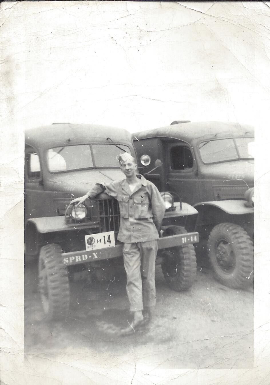 WW2 Military Soldier Real Picture  In Front Of Truck Sept 1943