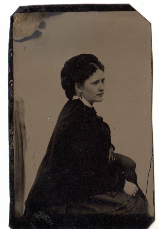 vintage 6th plate tintype beautiful woman in black Victorian dress, mourning?GW