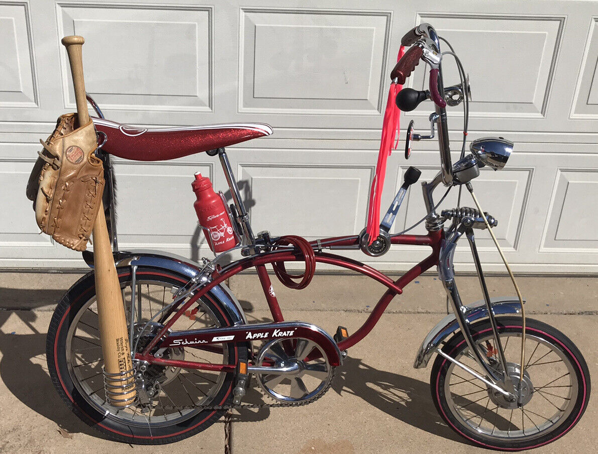 1970 Schwinn 5-Speed Apple Krate Stingray Bicyle With Many Add On Accessories
