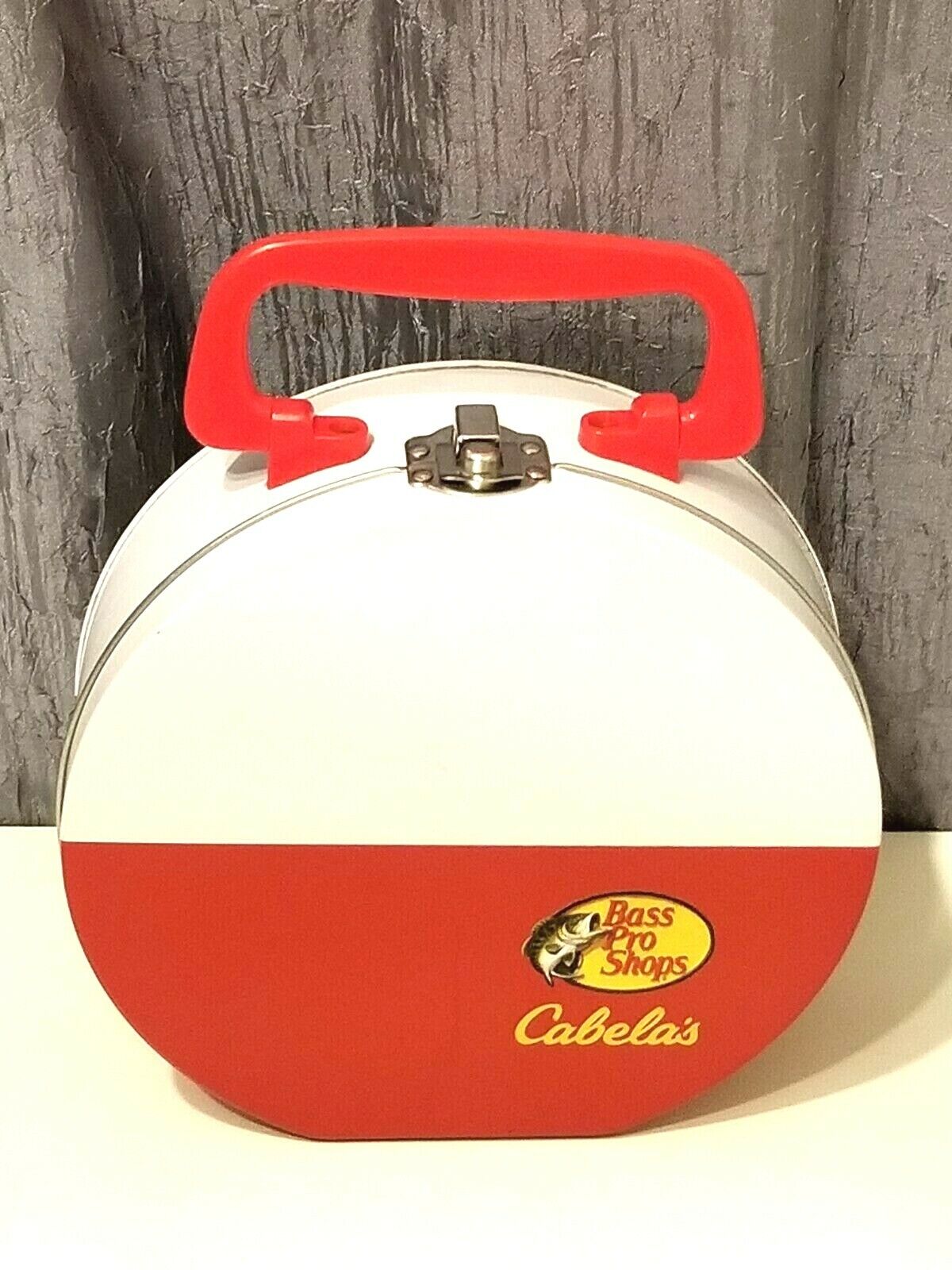 Rare Collectible Cabela\'s Bass Pro Shops Round Tin w/Handle Lunchbox