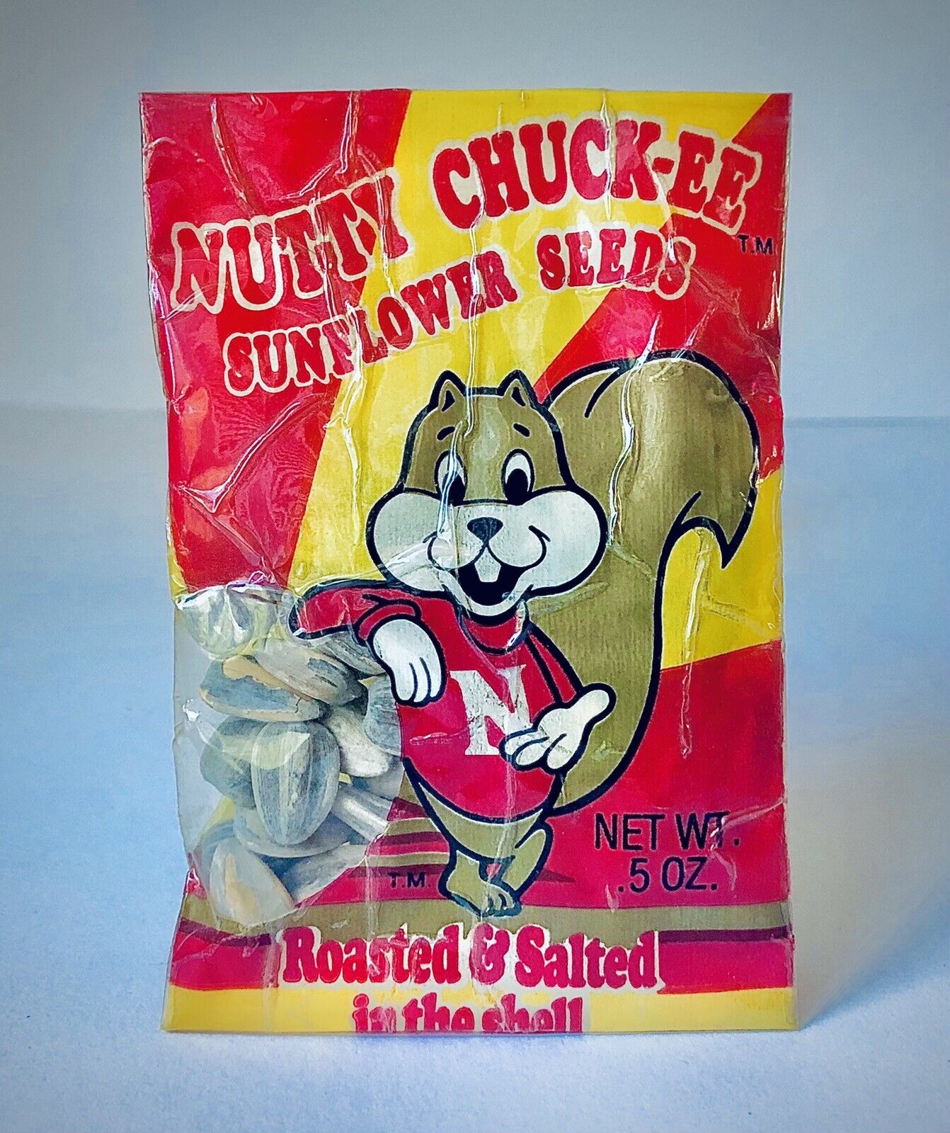 Vintage 1980 The Nut Bar Co. NUTTY CHUCK-EE SUNFLOWER SEEDS Pack candy container