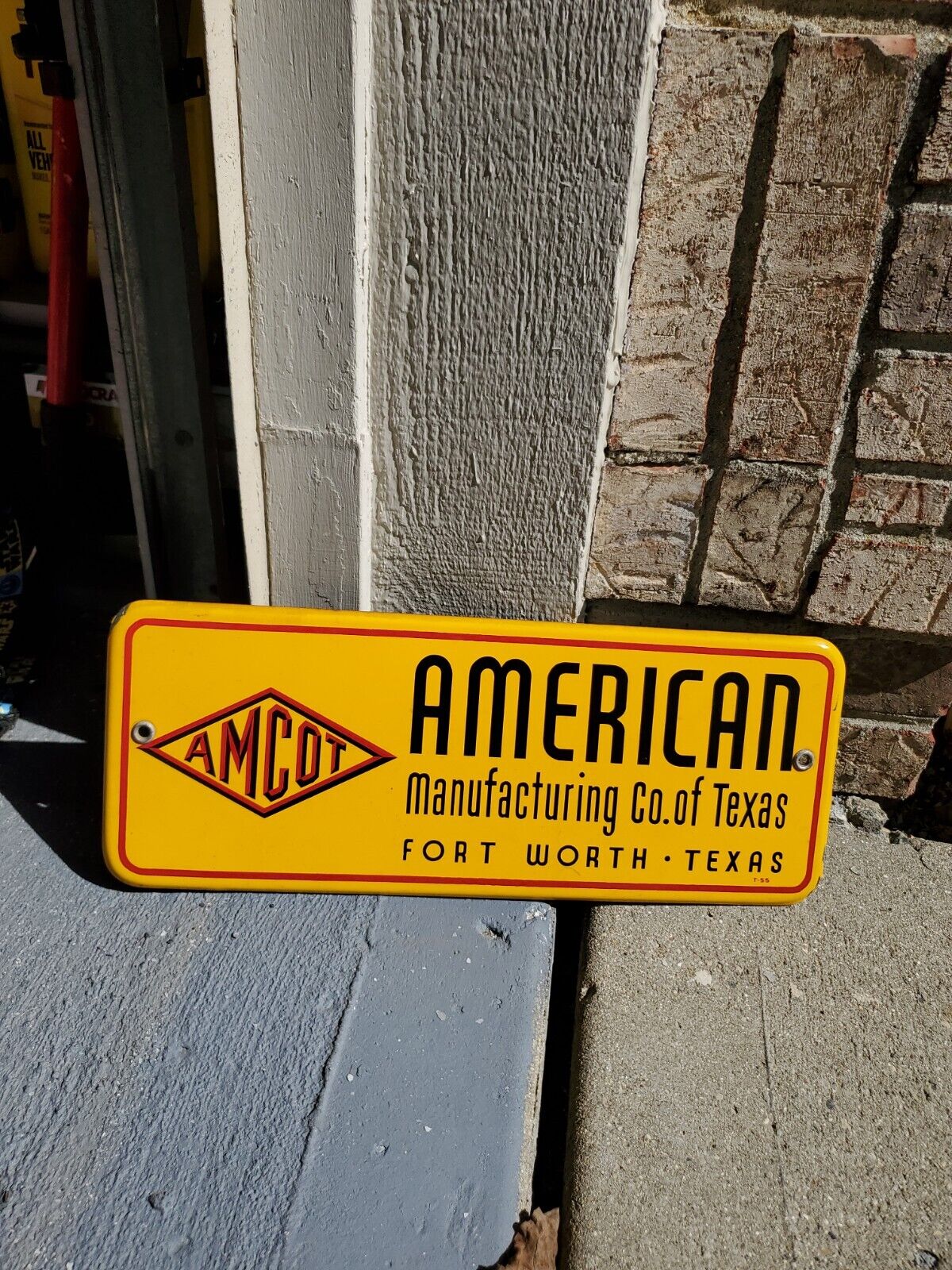 c.1955 Original Vintage American Manufacturing Of Texas Sign Metal Porcelain Gas