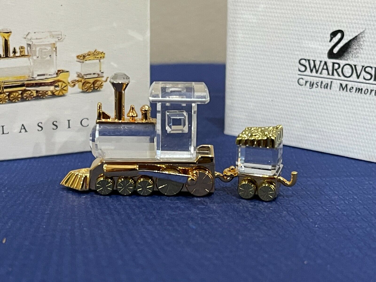Swarovski Crystal Memories Classics Toy Train 209454 Figurine Retired Locomotive