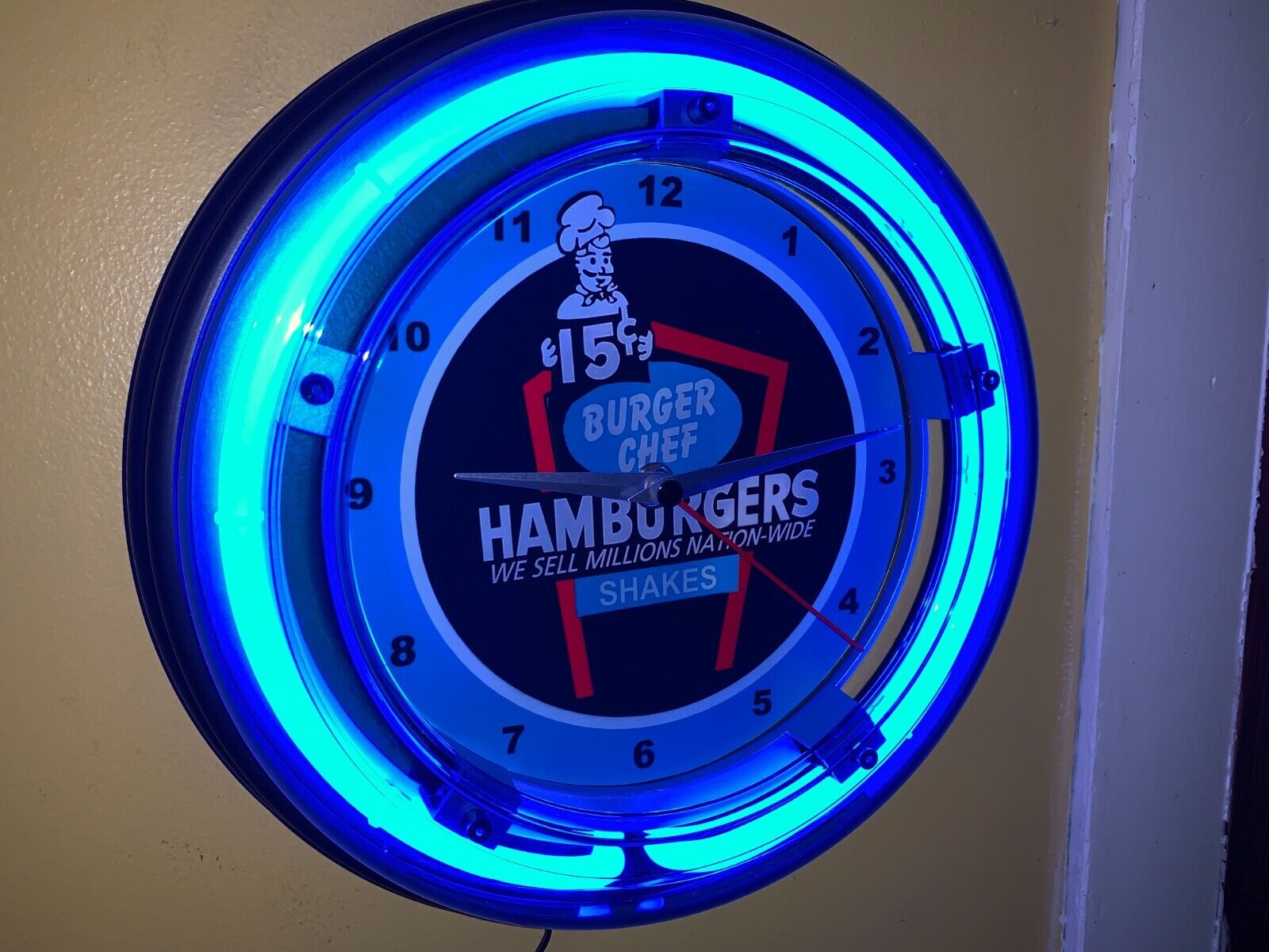 Burger Chef Hamburgers Diner Kitchen Bar Neon Wall Clock Advertising Sign
