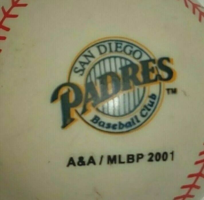 2001 San Diego Padres MLB Baseball Ball Gumball Machine Vending Plastic Toy