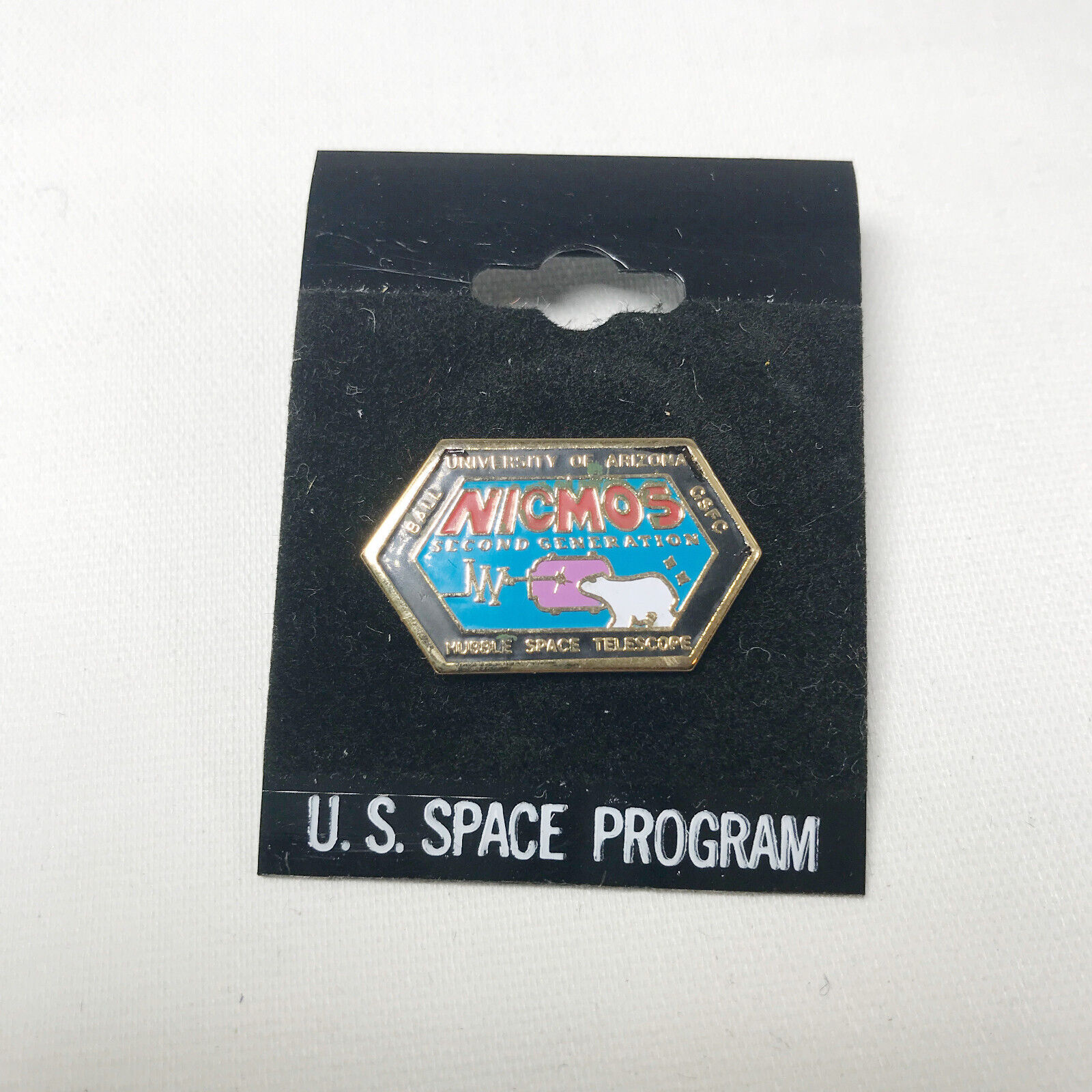 VTG NASA Hubble Space Telescope -  NICMOS 2nd Gen Near Infrared Spectrometer Pin