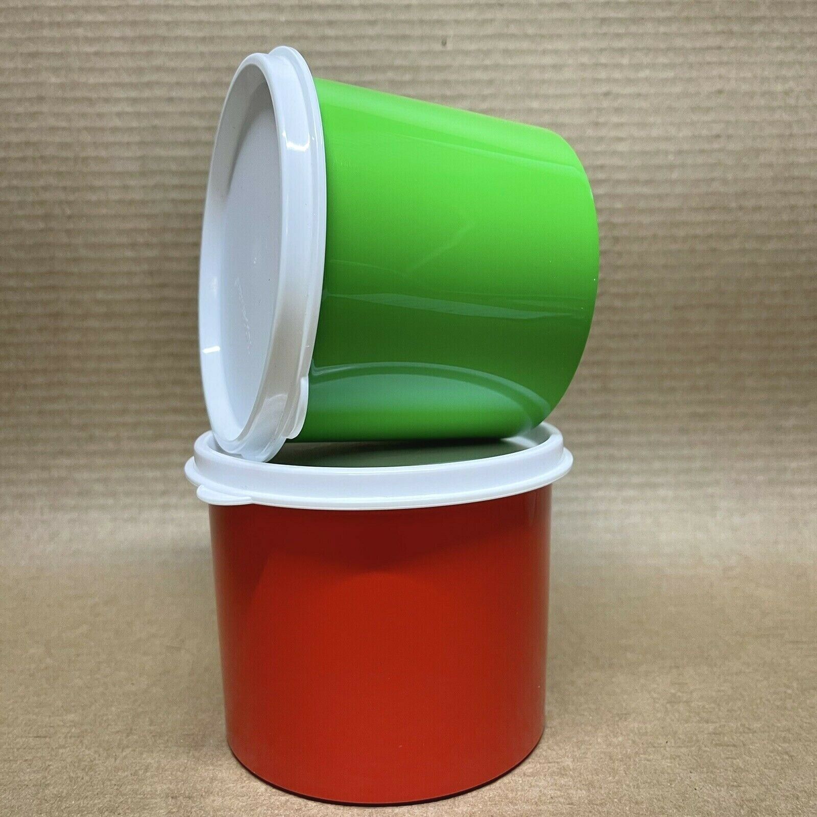 Tupperware Mini Canisters (Set of 2) Christmas Red & Green 2 Cup #4623 New