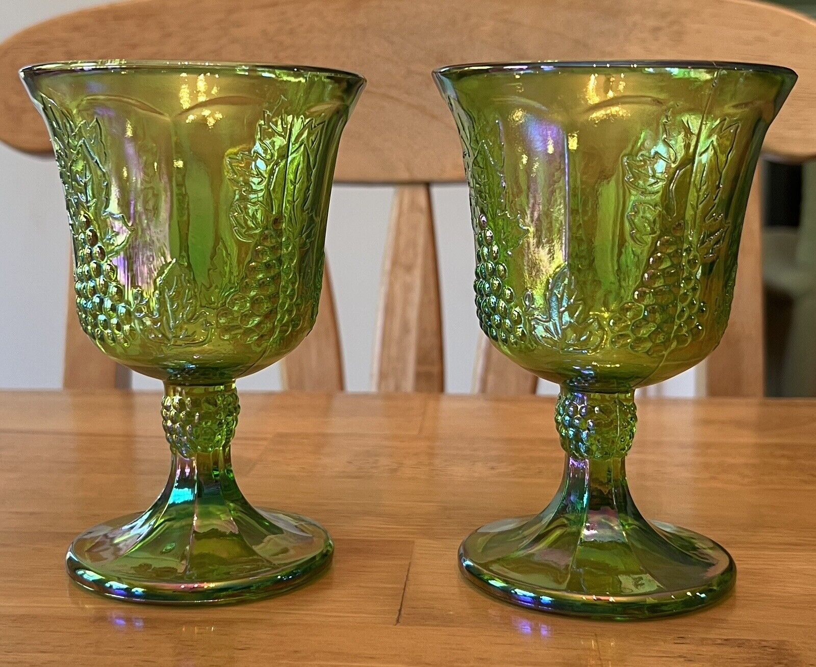 Vintage Indiana Harvest Grapes Carnival Glass Goblets Iridescent Green
