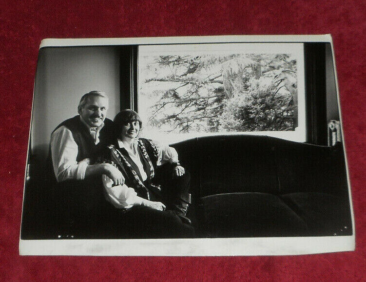 1989 Press Photo Fred Noland & Susan Rushton Relax Before Soviet Union Trip WA