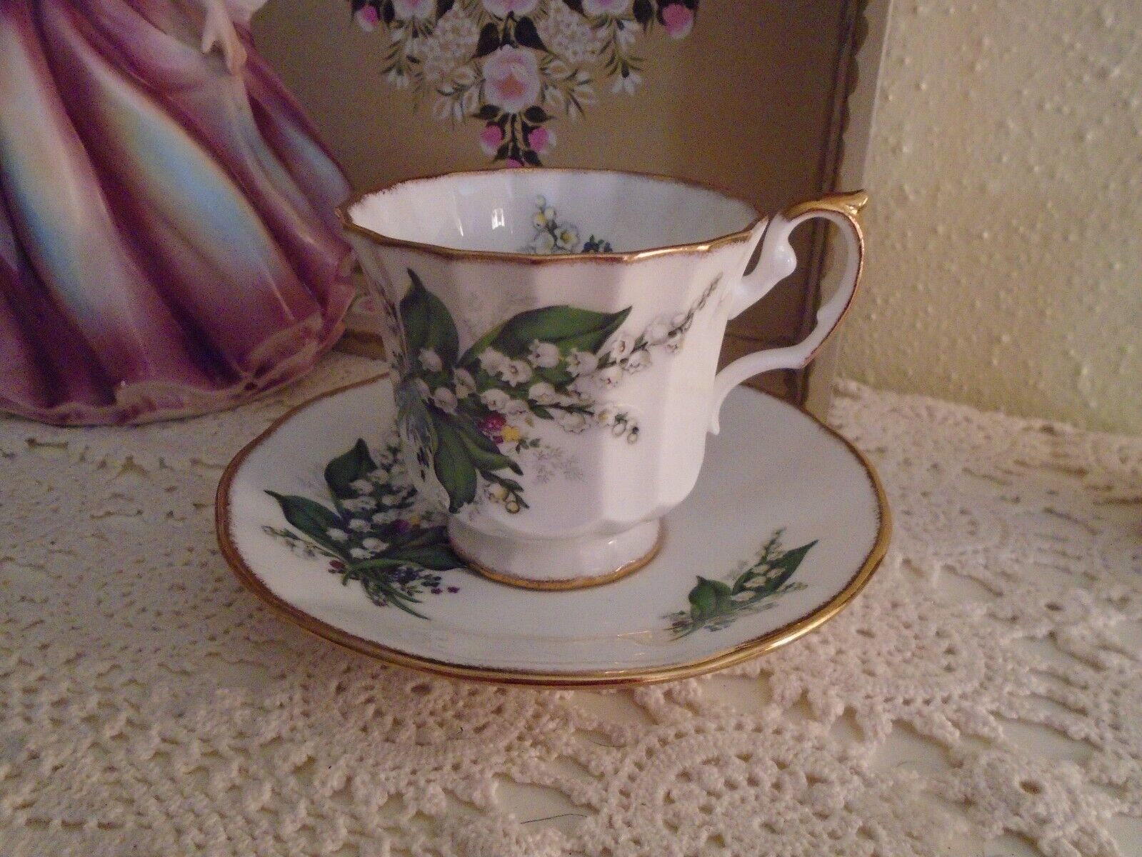 Vintage Elizabethan Tea Cup & Saucer Set Lily of the Valley Floral England