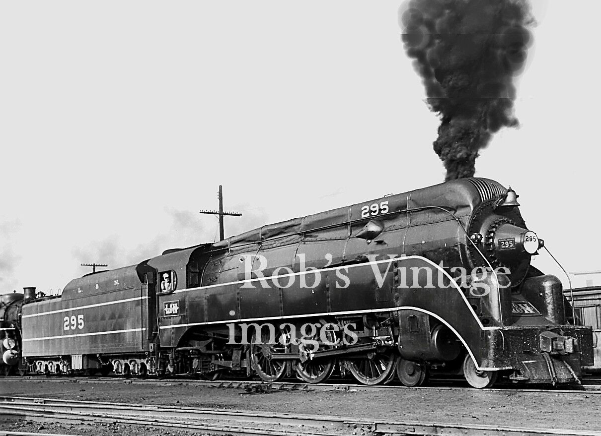 Louisville & Nashville L&N Railroad Steam Locomotive 295 Streamline Art Deco    