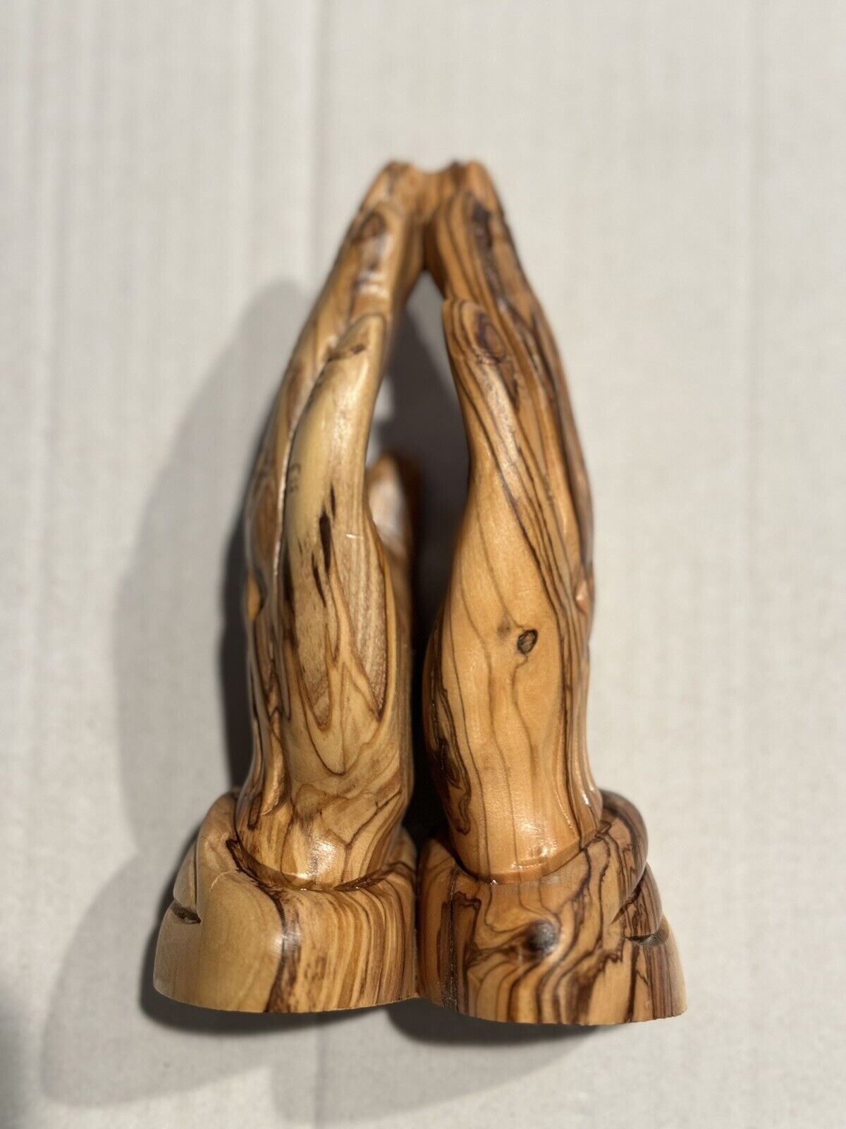 Beautiful Praying Hands Made From Natural Olive Wood In The Holy Land(1pc)