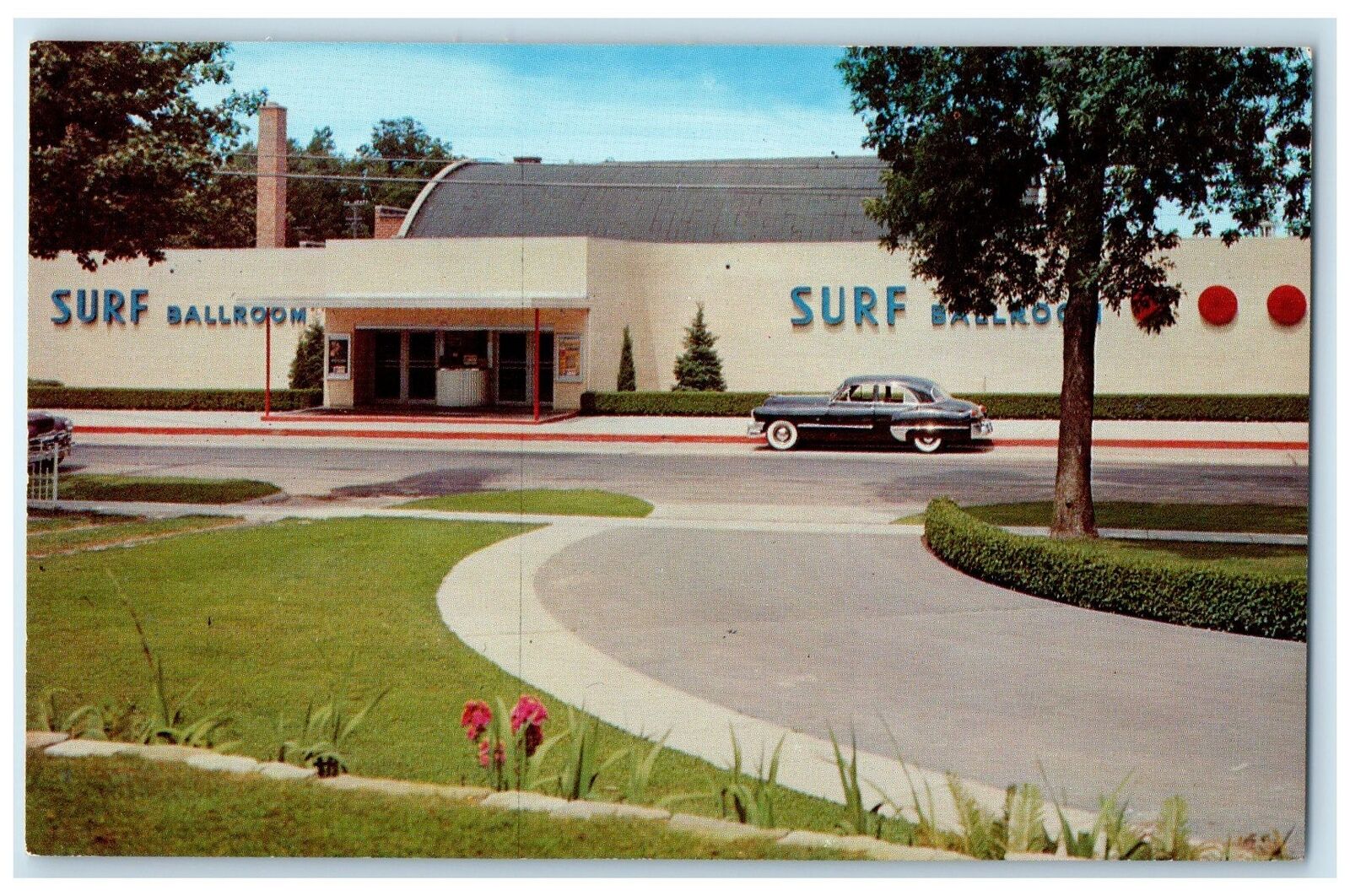 c1950\'s The Surf Ball Room Finest Dance Halls Entrance Clear Lake Iowa Postcard