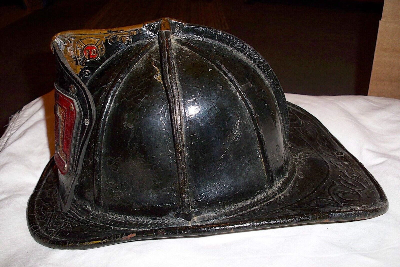 VINTAGE NYFD FDNY CAIRNS LEATHER FIRE HELMET NAMED WITH PAPERWORK NAER TORMID