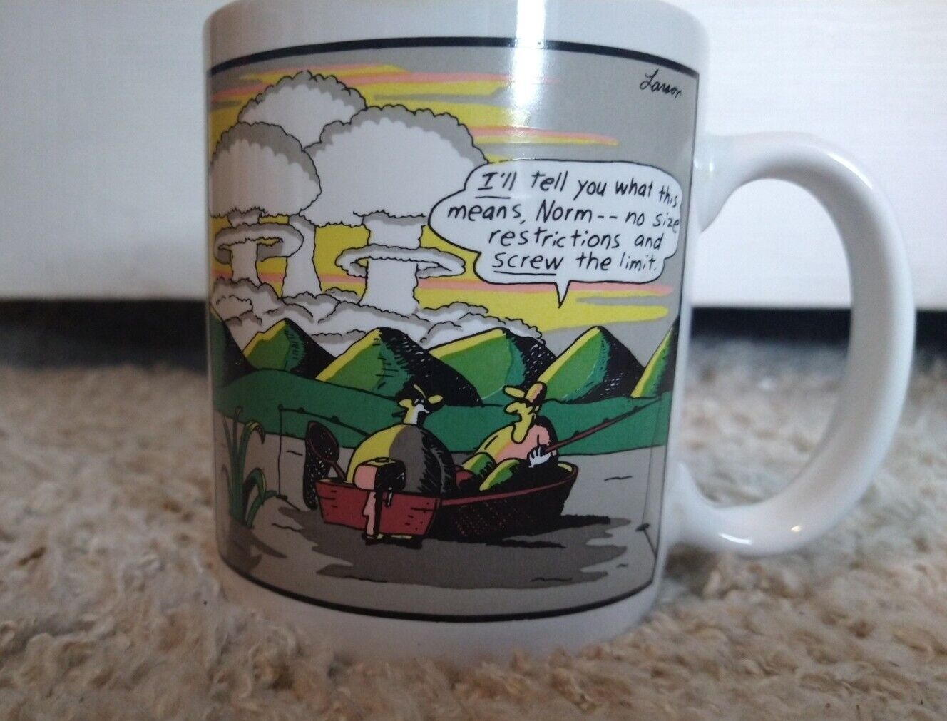 THE FAR SIDE Gary Larson Vintage 1986 Coffee Mug Cup Fishing Atomic Explosion