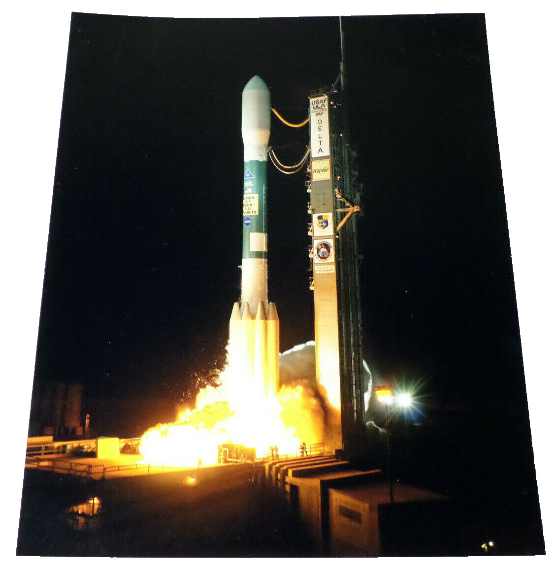NASA Delta II Rocket w/ Kepler 8x10\