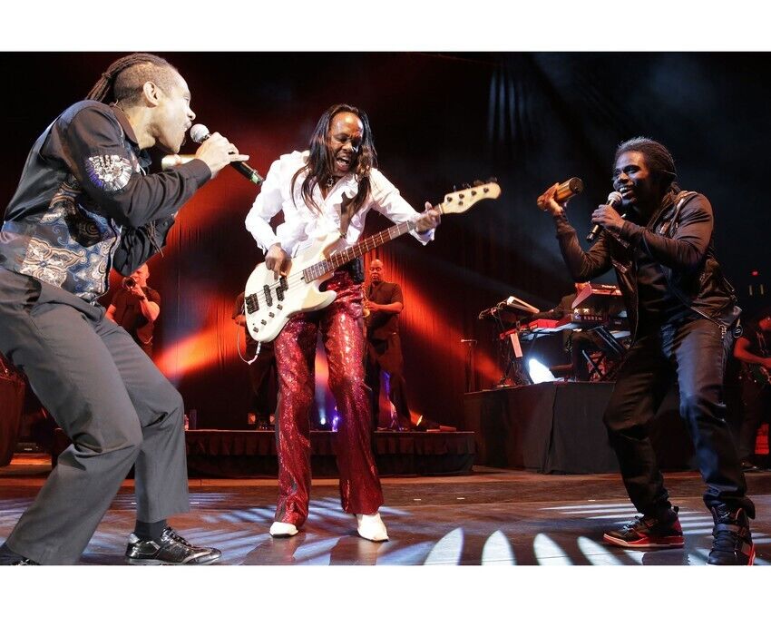 Earth, Wind & Fire in Concert Maurice White group guitar on stage 24x36 Poster