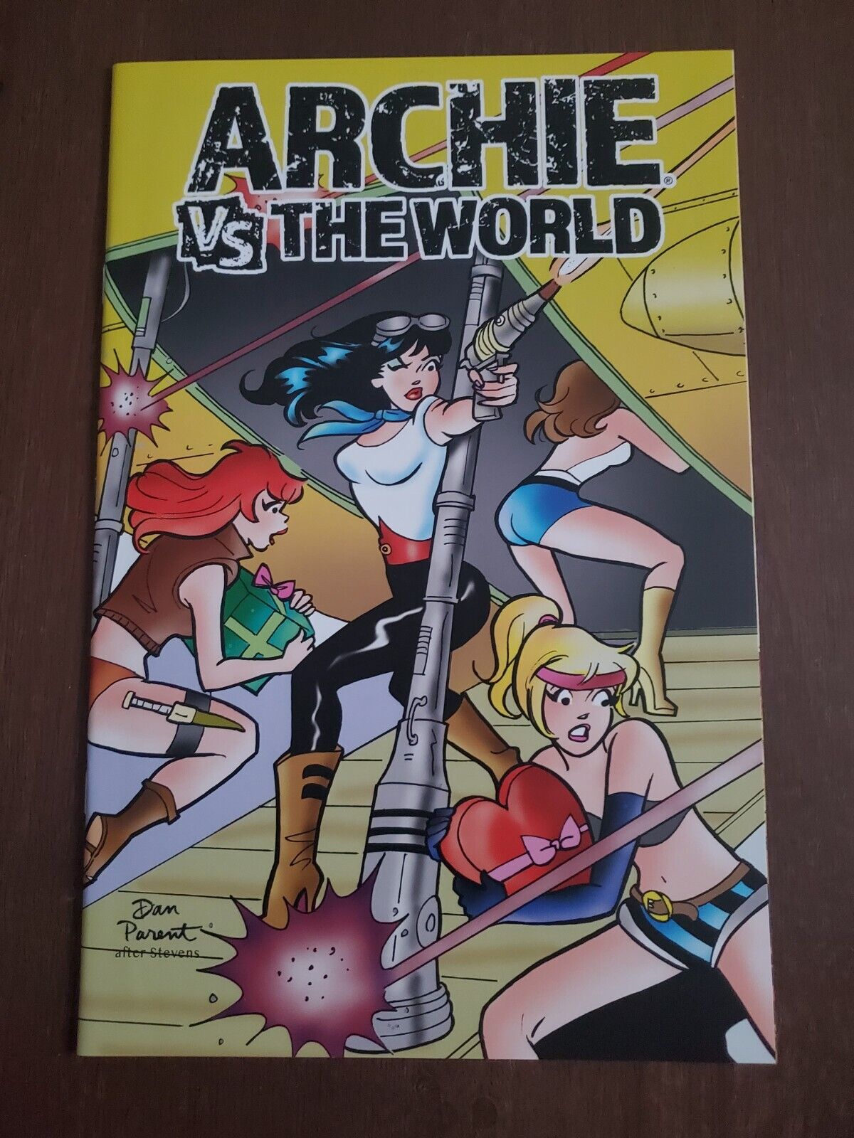 Archie vs The World #1 Dan Parent Dave Stevens Homage NM #40/200 copies w/COA