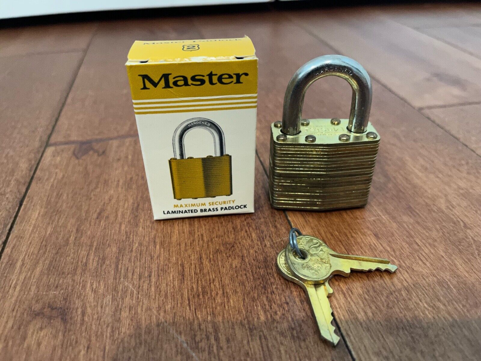 Master Lock Padlock maximum security, #2 Laminated Brass, USA Made, Vintage, NOS