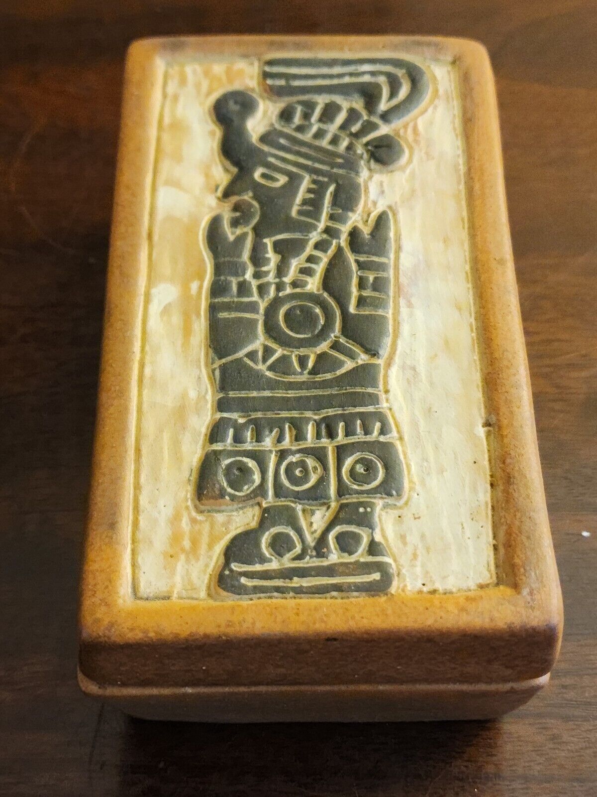 Prehispanic influenced Tribal handcrafted Clay box 5.5\