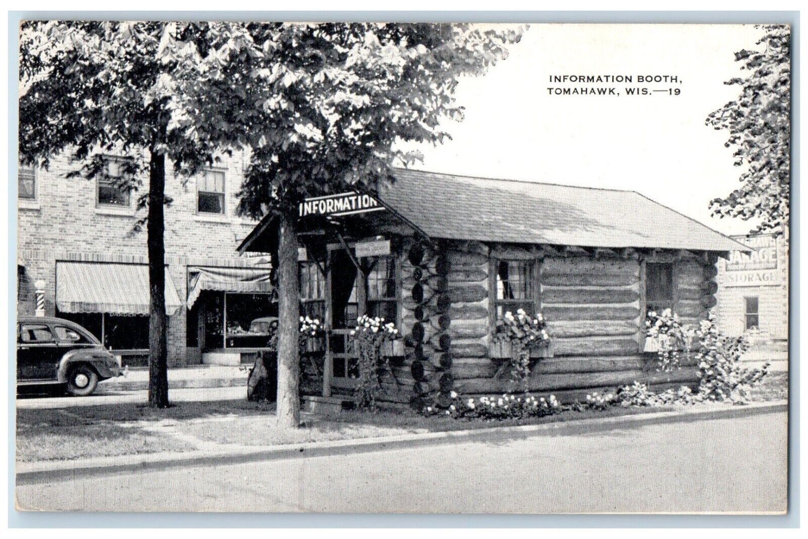 c1940 Exterior Information Booth Tomahawk Wisconsin WI Vintage Antique Postcard